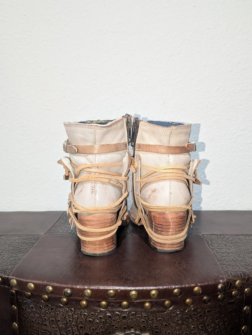 FreeBird CRUE Ice Ankle Boots size 9